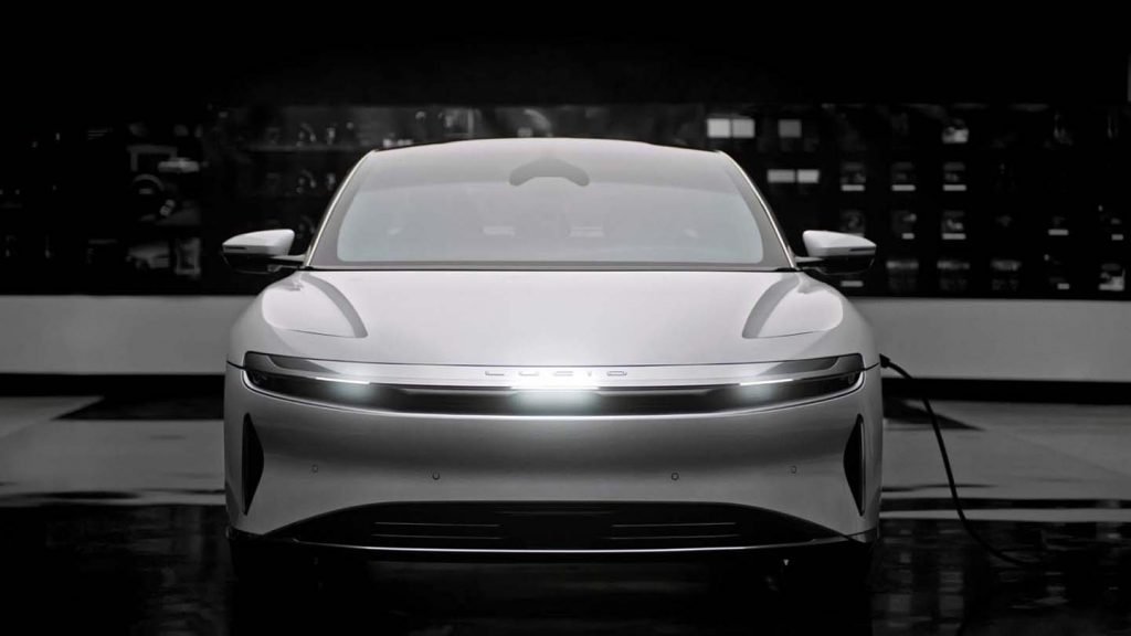 lucid air charging